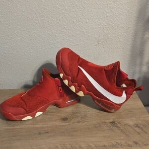 Nike‎ Air Athletic Shoes